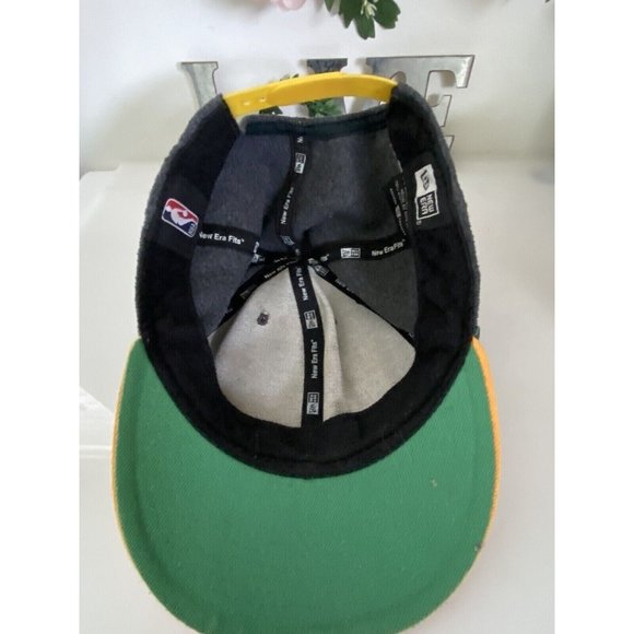 Los Angeles Lakers Hat Cap Gray and Yellow Flannel with Logo Adjustable OS EUC - Picture 9 of 16